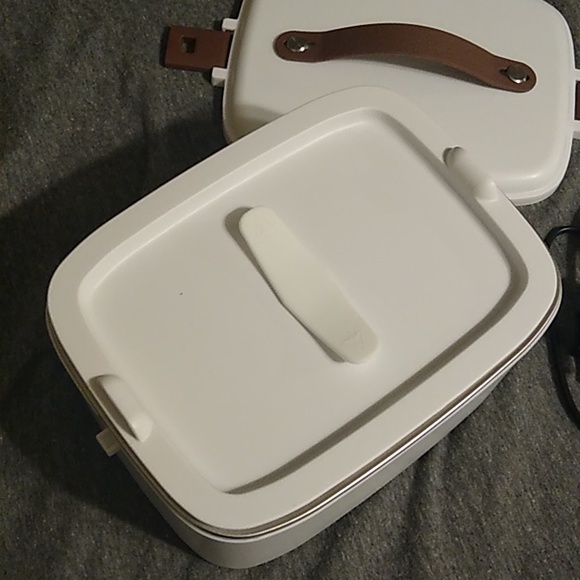 Electric lunch box - Picture 3 of 9